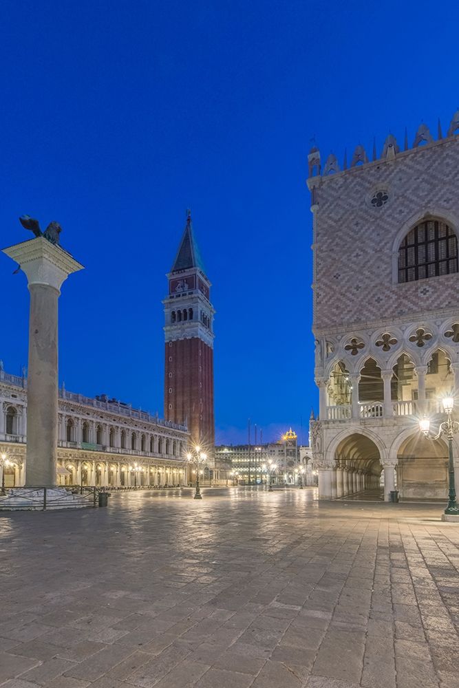 Italy-Venice San Marco Piazza at dawn